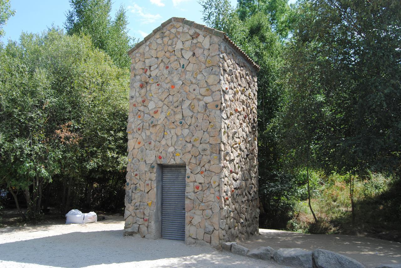 Albergue Valle De Los Abedules Bustarviejo 외부 사진